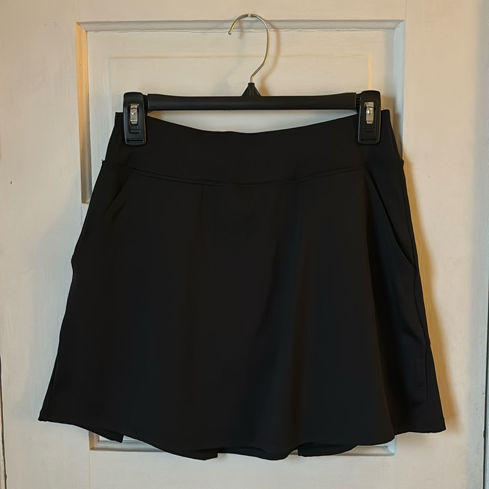 black athletic skirt